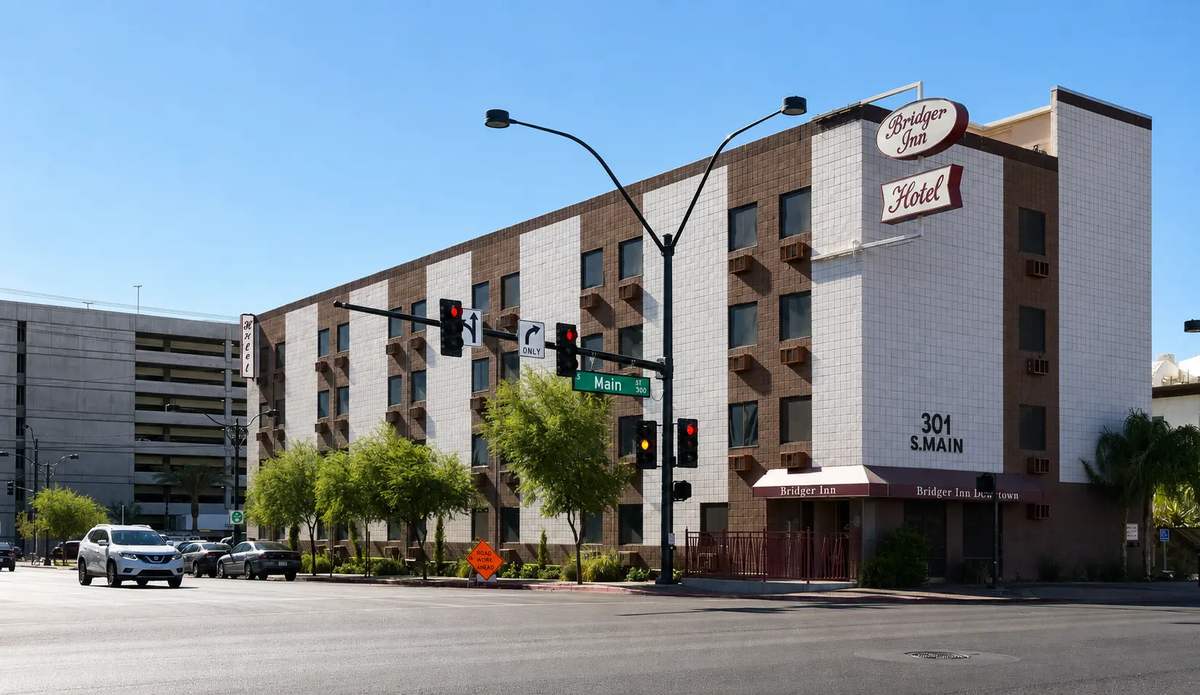 Hotel exterior at South Main Street